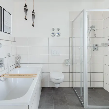 Fenjoy: Ferienapartment Mit Balkon / Zentral / Bbq